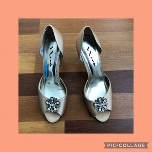 Gold satin D'orsay pump